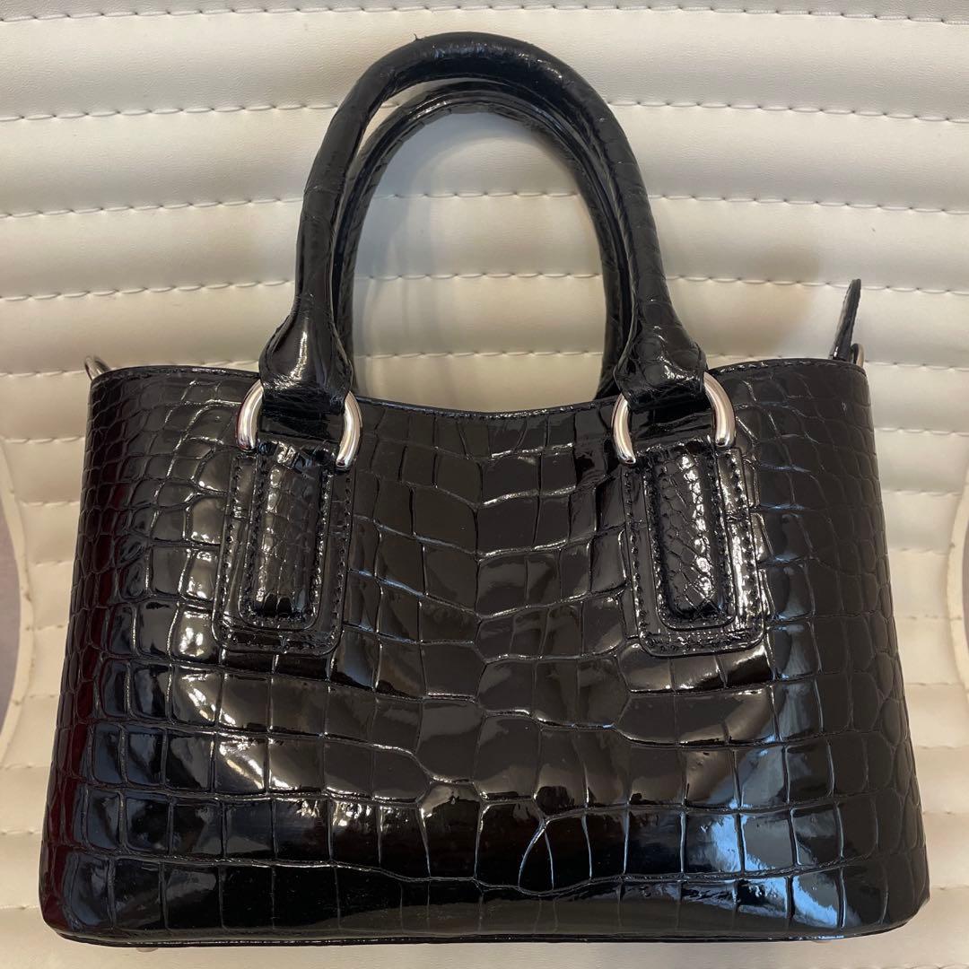 クロコダイル　ミニ　ショルダーバッグ LEON掲載モデル】スモールクロコダイルマットショルダーバッグ凛