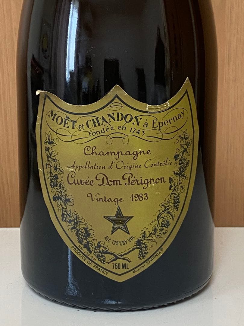 未開栓 Moët&Chandon Cuvée Dom Pérignon 1983