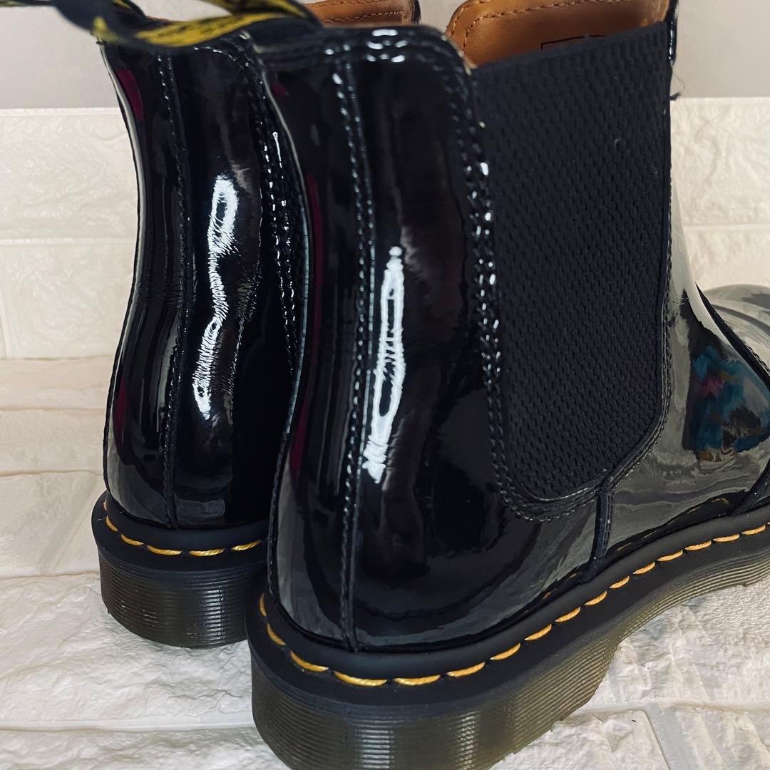 Dr.Martin UK8 チェルシーブーツ 光沢 黒 厚底