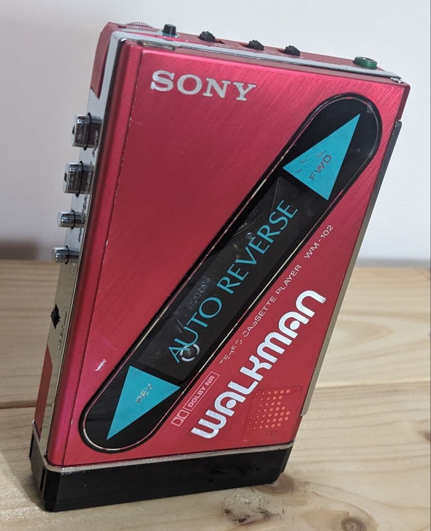 整備可動品] ソニー カセット ウォークマン sony WM-102 レッド