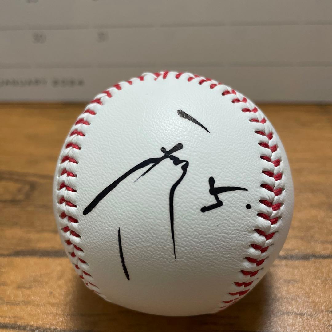 阪神 近本選手直筆サイン入りボール - メルカリ