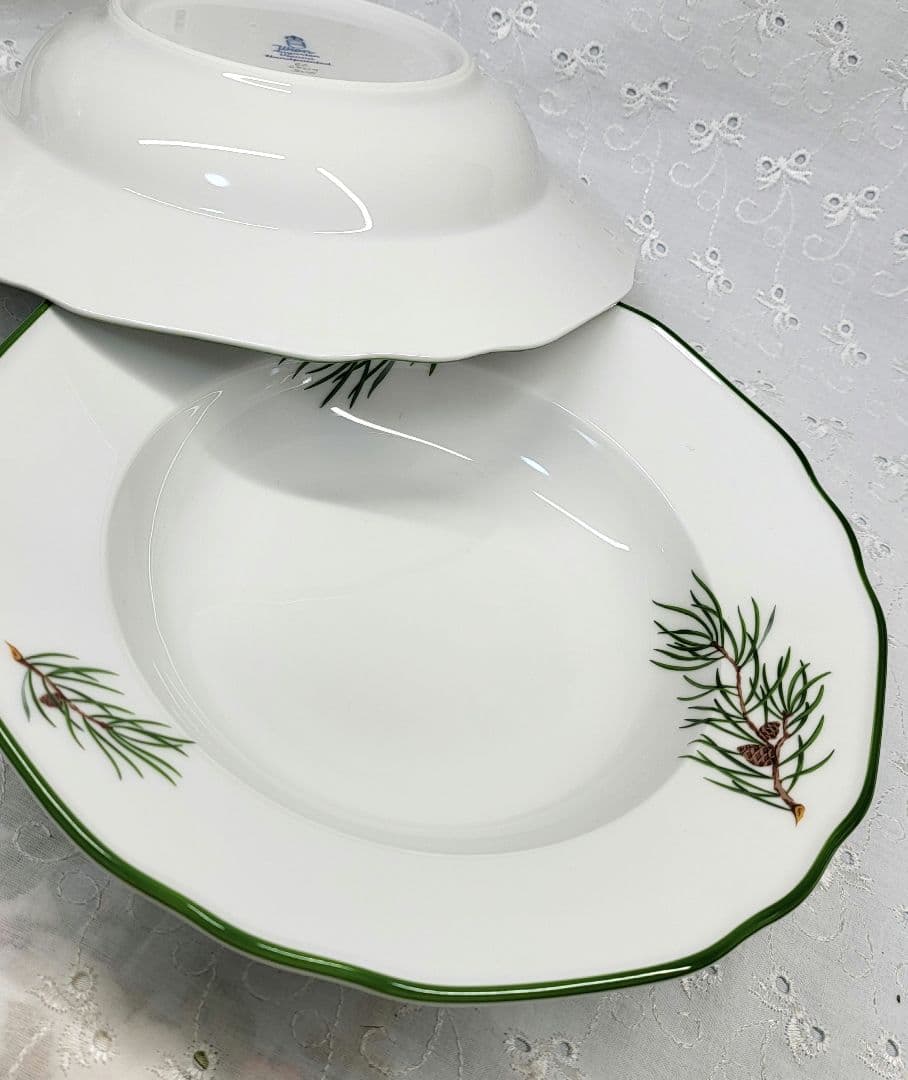 レア✨アウガルテン モミの枝 深皿 プレート 2枚 皿✨松の葉✨未使用に近い
