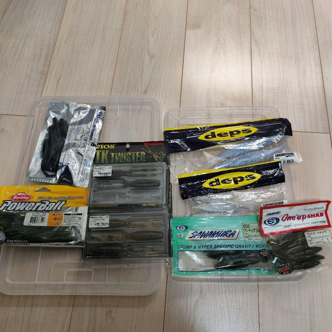 バスワームまとめ売り - メルカリ