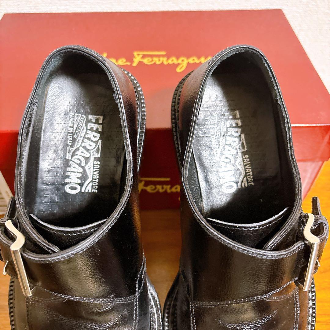 Salvatore Ferragamo SHINE モンクストラップ レザー 黒