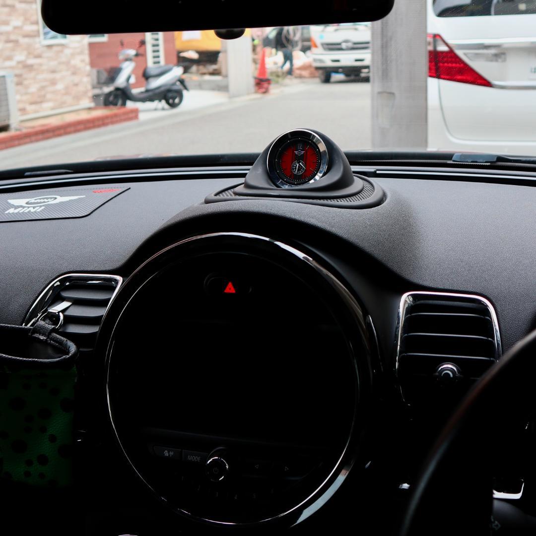 ☆MINI F型・ポルシェ風のダッシュボード・アナログ時計☆ - メルカリ