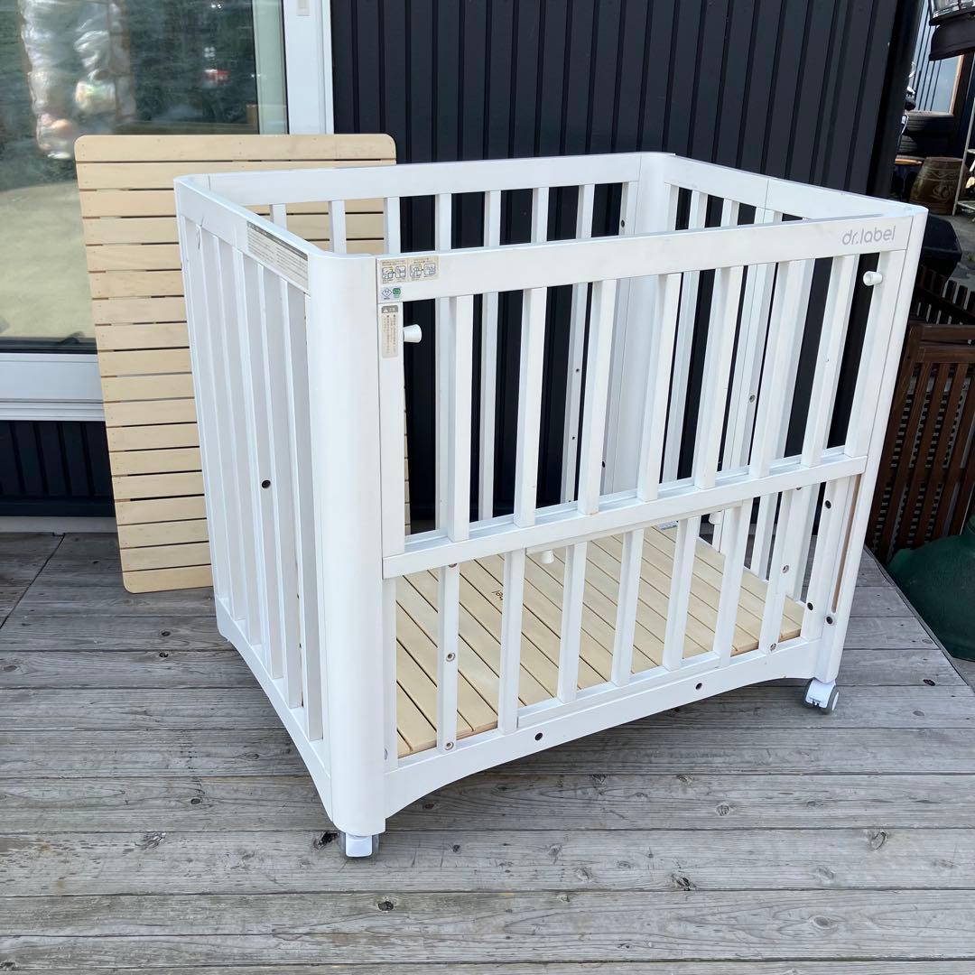 dr.label 木製ベビーベッド キャスター付き - メルカリ
