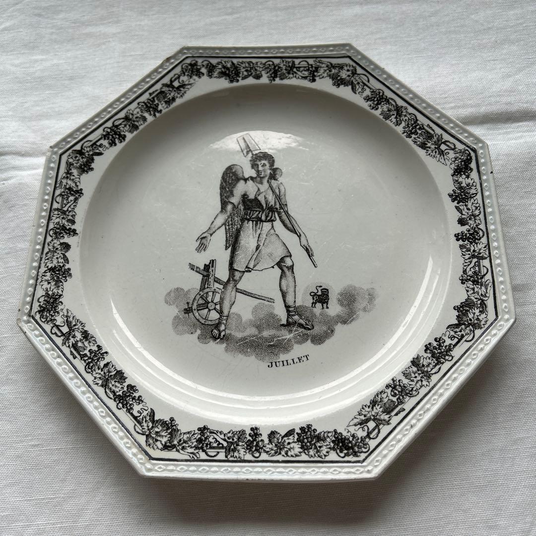 クレイユ モントロー オクトゴナル グリザイユ フランス 半月刻印 Creil&Montereau オクトゴナル 平皿 クレイユモントロー