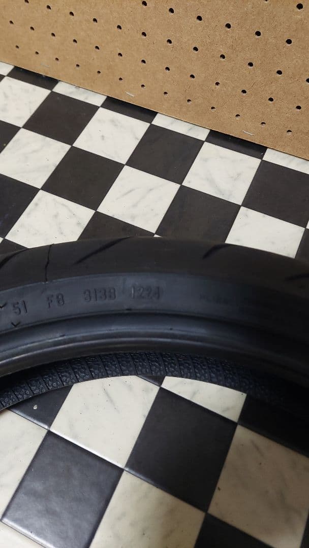 パーツ Pirelli Diablo Rosso Corsa 120/70ZR17