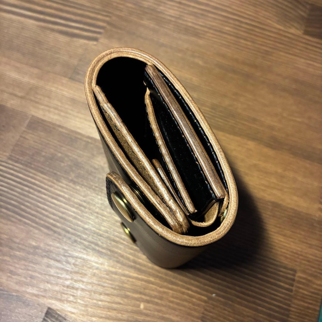 ショートトラッカーウォレット MARYAM社 ホースバット 丘染めブラック