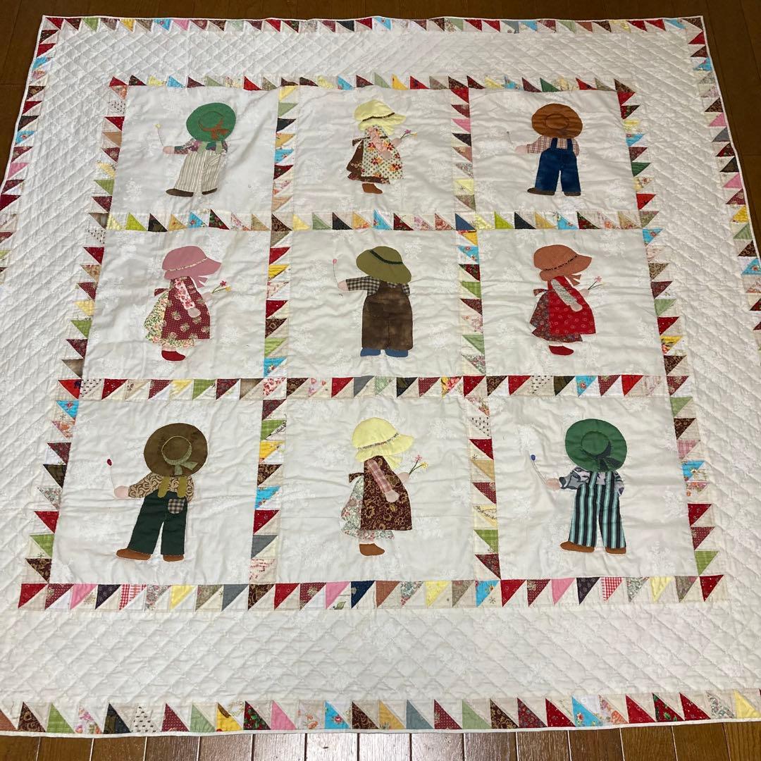 キルト パッチワーク タペストリー スーちゃん ハンドメイド - メルカリ