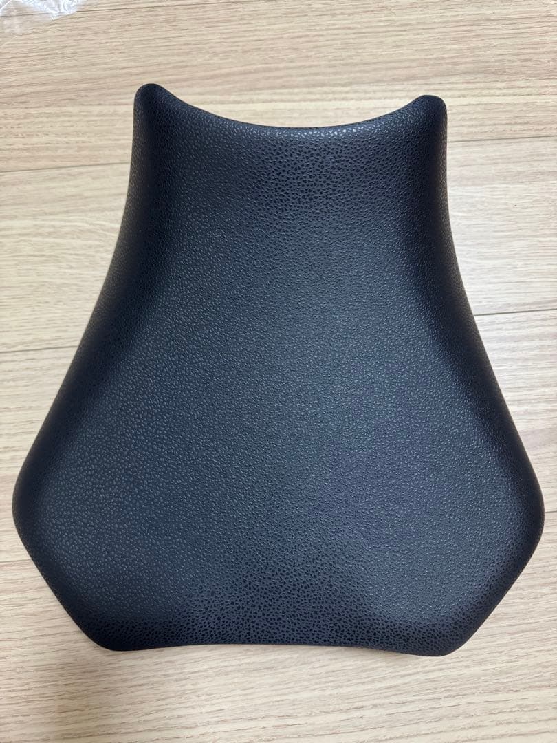 新品ZH2純正シート　ブラック シート　エルゴノミックデザイン ZH2 SE純正シート ブラック シート エルゴノミックデザイン - メルカリ