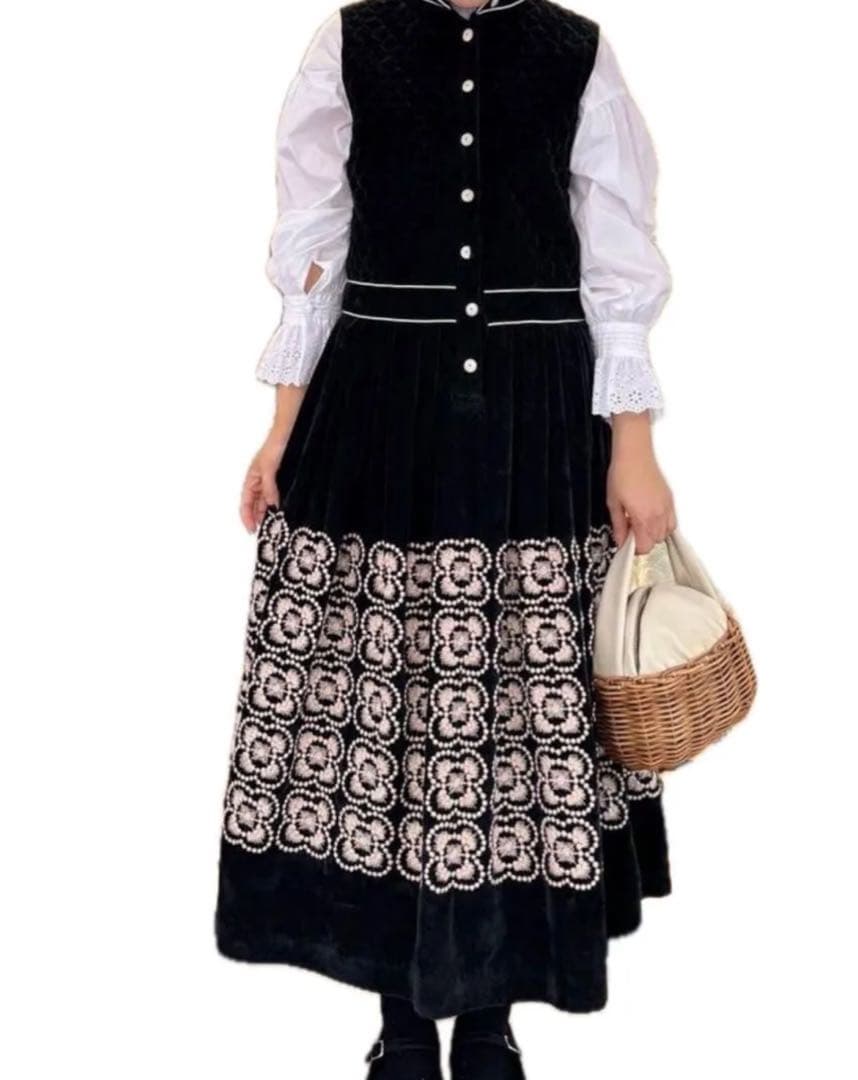 ミナペルホネン blumen ワンピース black - メルカリ