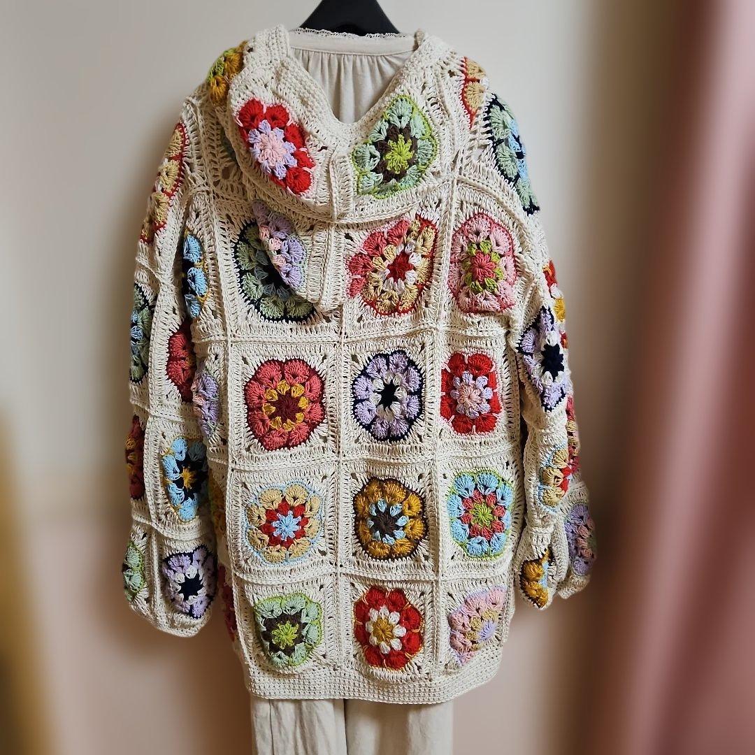 ハンドメイド グラニースクエアフード付きカーディガン 3 - メルカリ