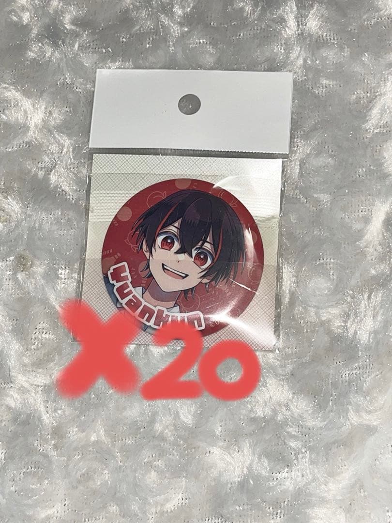 カラフルピーチ ゆあんくん まとめ売り 缶バッジ - メルカリ