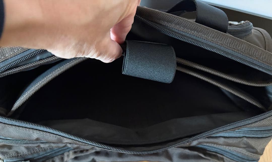 TUMI エクスパンダブルオーガナイザー ラップトップ2wayブリーフ ブラウン