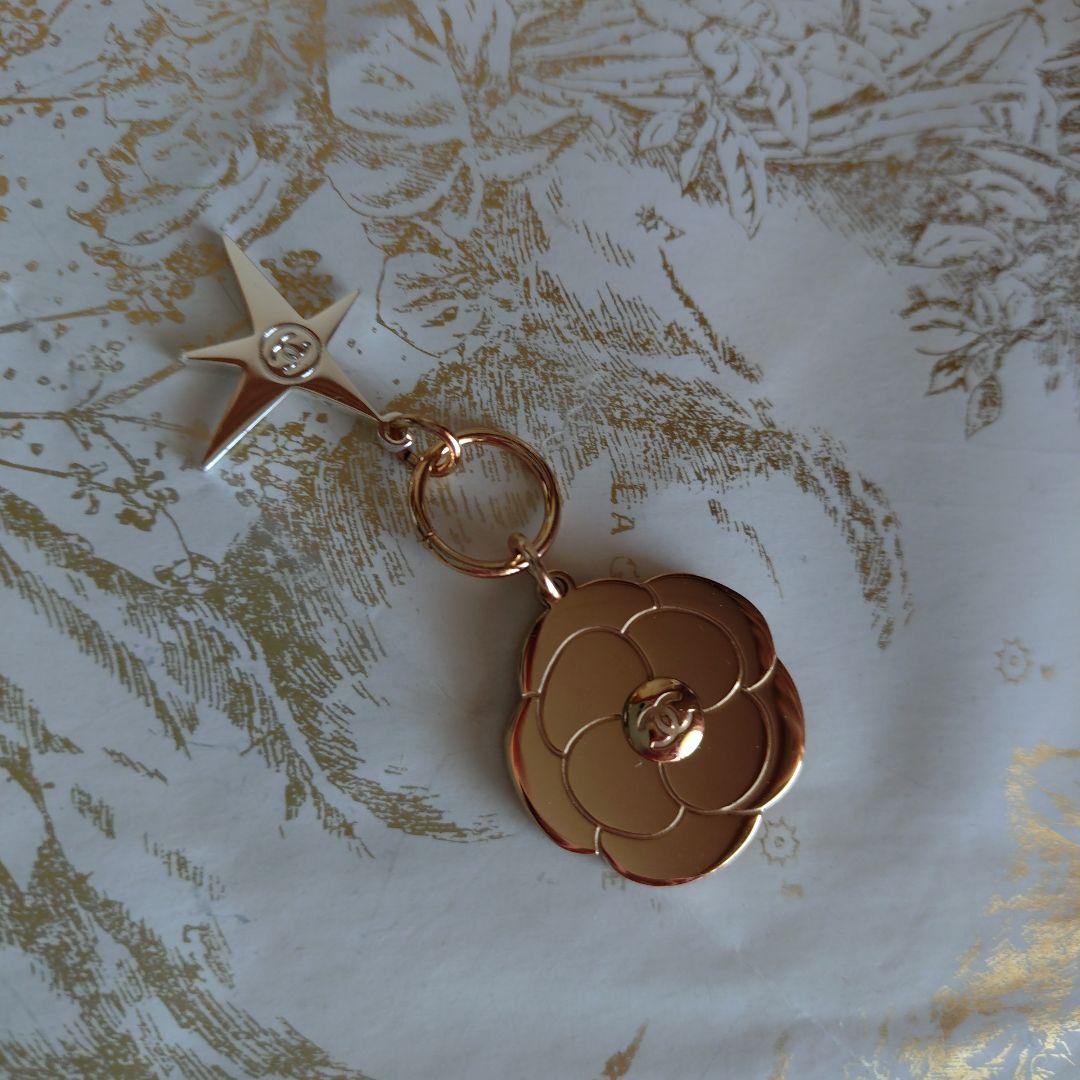 AWAZON-2025ホリデー✫レヌフ オンブル コメット 849 ザ スペース