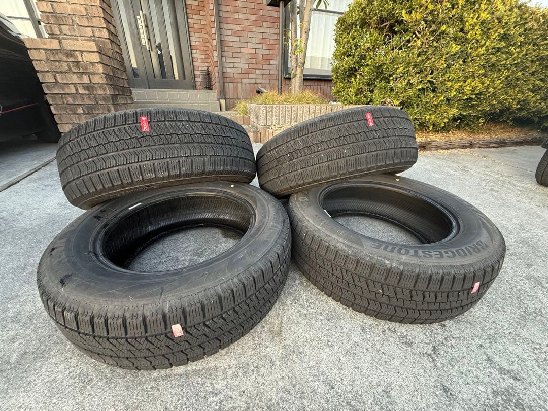 ブリヂストン スタッドレス BLIZZAK 215/60R16４本 BRIDGESTONE（ブリヂストン） 4本セット 215/60R17 スタッドレス 2025