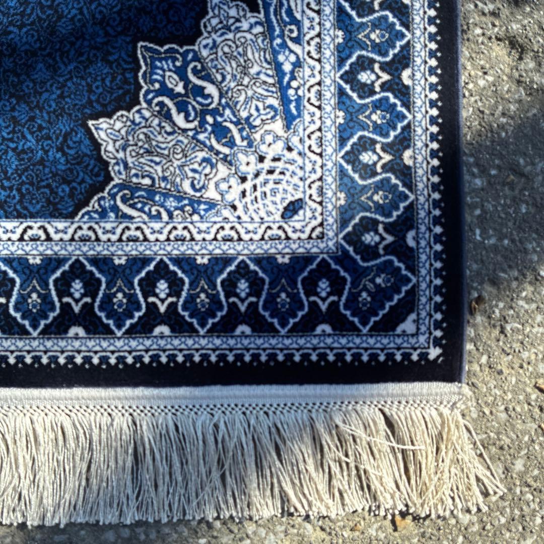 A*n様 ネイビーブルーのフラワーパターンラグ 80x125 トルコ製 - メルカリ