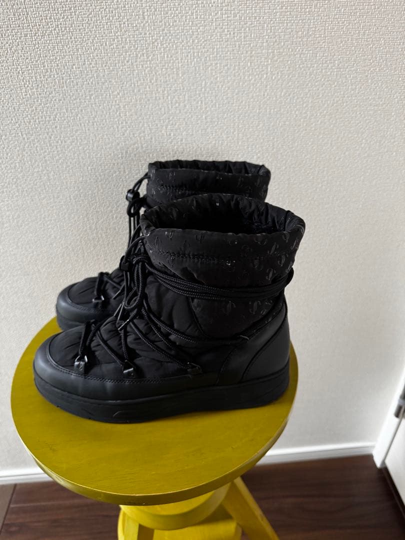 ★Jimmy Chooジミーチュー防水フリースライニングスノーブーツ(女性用)★ ☆Jimmy 🌼 Chooジミーチュー防水フリースライニングスノーブーツ(女性