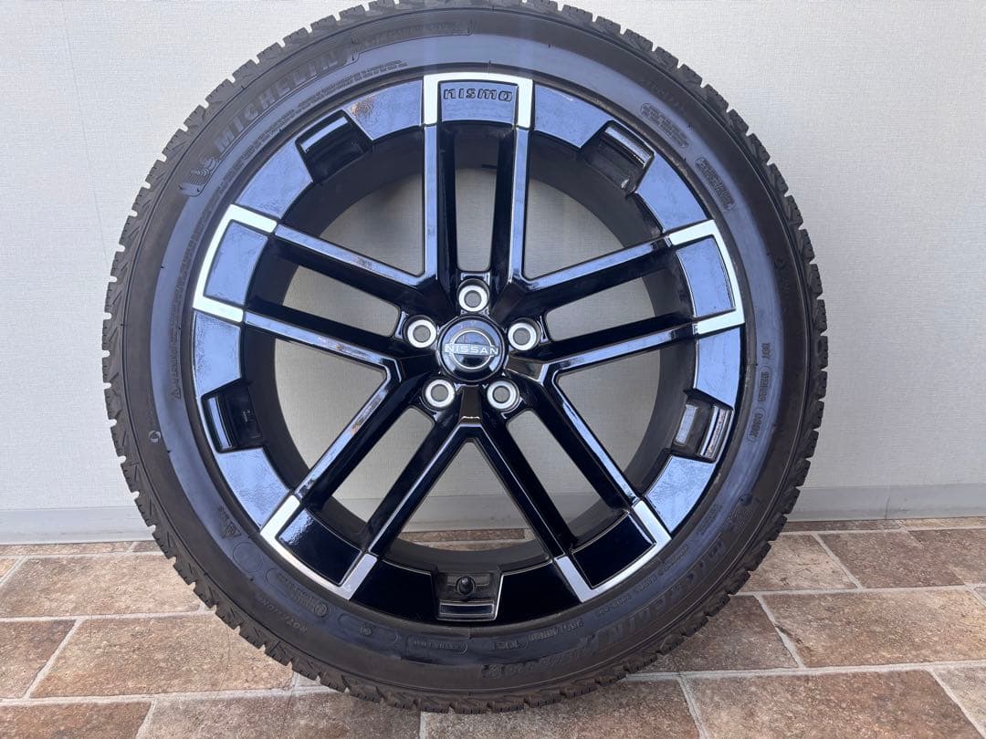 Nismo 20インチ ホイールセット Michelin X-Ice  Michelin X-Ice Snow Winter 275/45R20 110T XL Passenger Tire