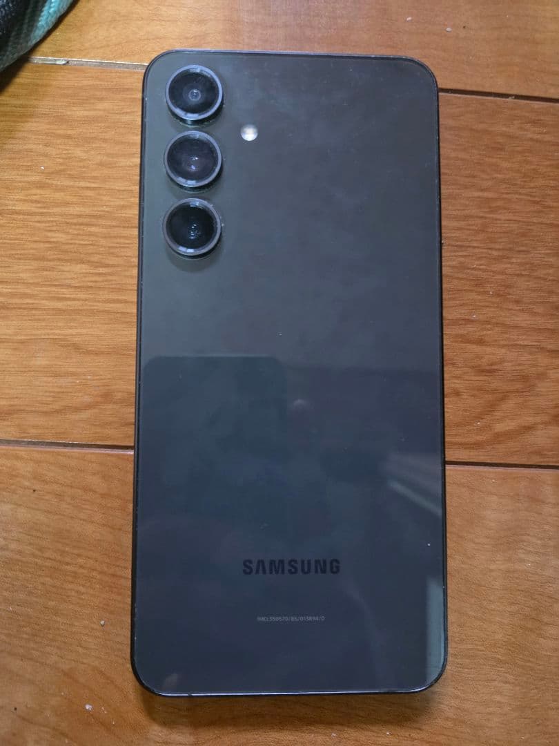 Samsung Galaxy S24fe 本体 ジャンク扱い - メルカリ