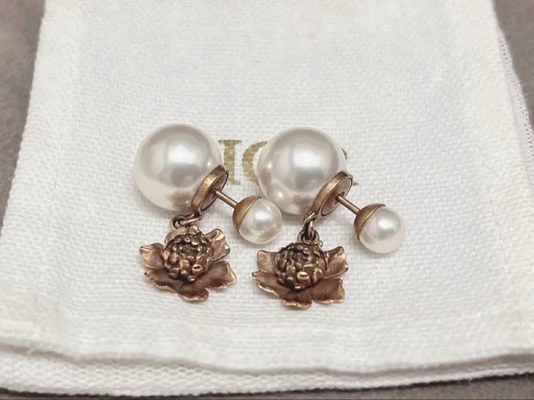 【完売レア】Dior Tribales ピアス 花 ピンクゴールド フラワー DIOR ピアス TRIBALES ピンク ゴールド レンジパール☆国内発送 (Dior