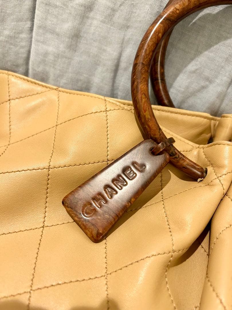 CHANEL 激レア マトラッセ ベージュ ウッドハンドル 袋 カード付