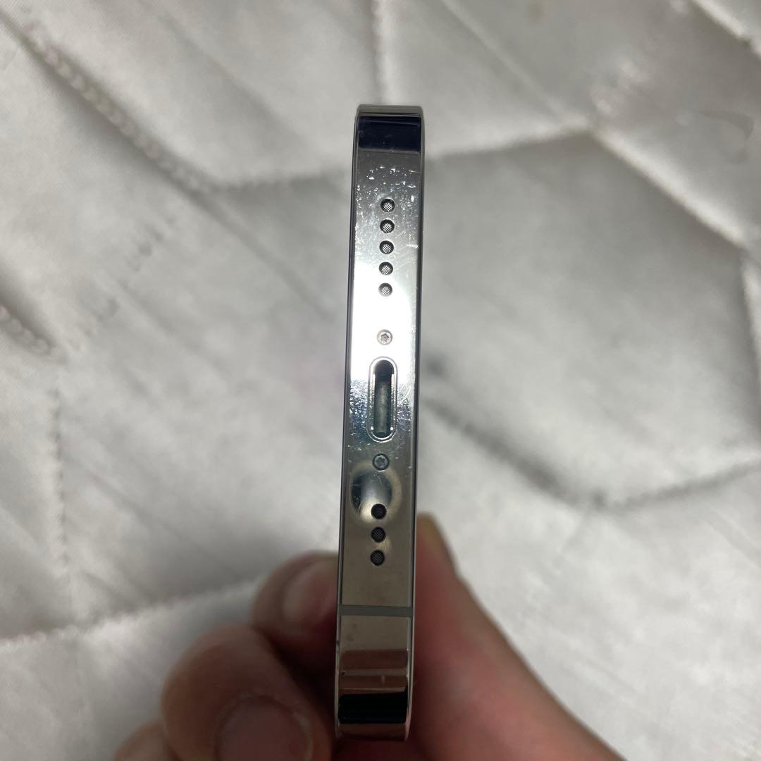 IPhone13Pro 256GB シルバー 画面・背面割れ 部品取り・基板用 - メルカリ