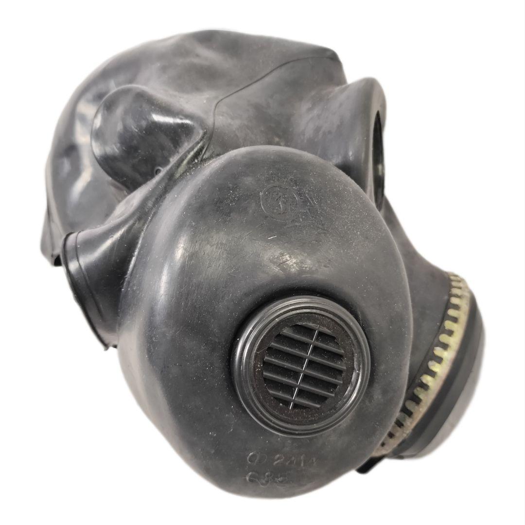 ロシア軍 ソ連 実物 PBF ガスマスク サイズ1 黒 - メルカリ