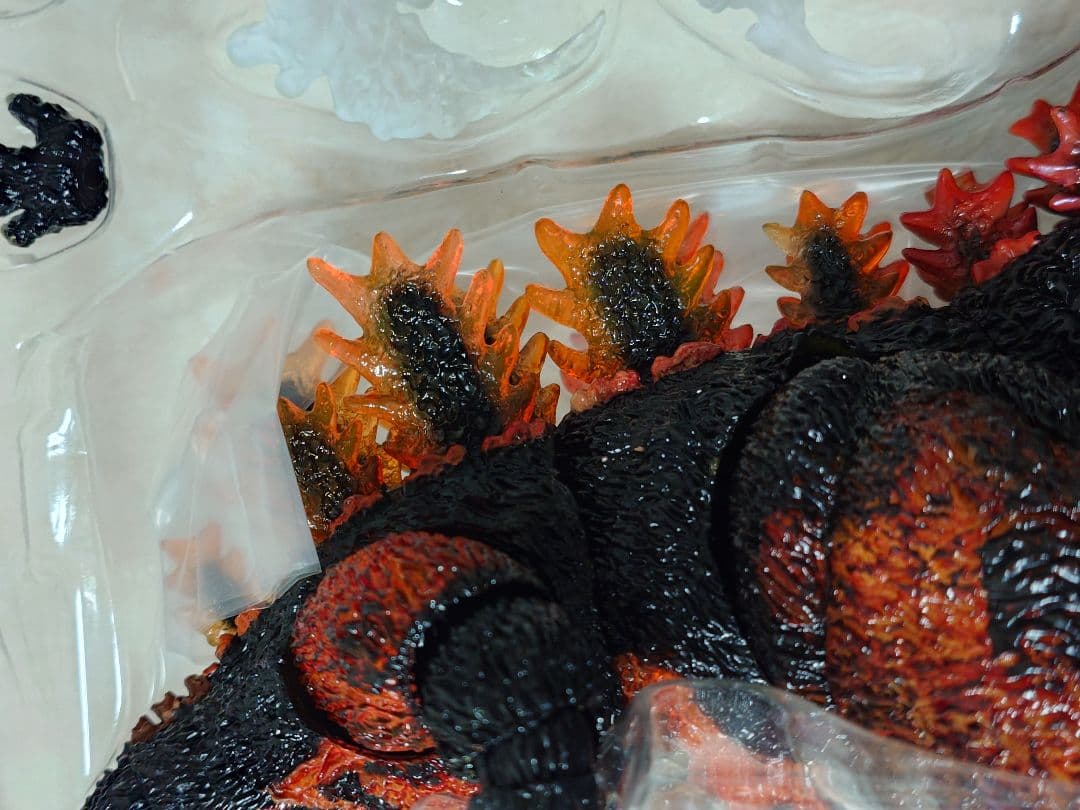 S.H.MonsterArts　ゴジラ1995　 アルティメット　バーニング