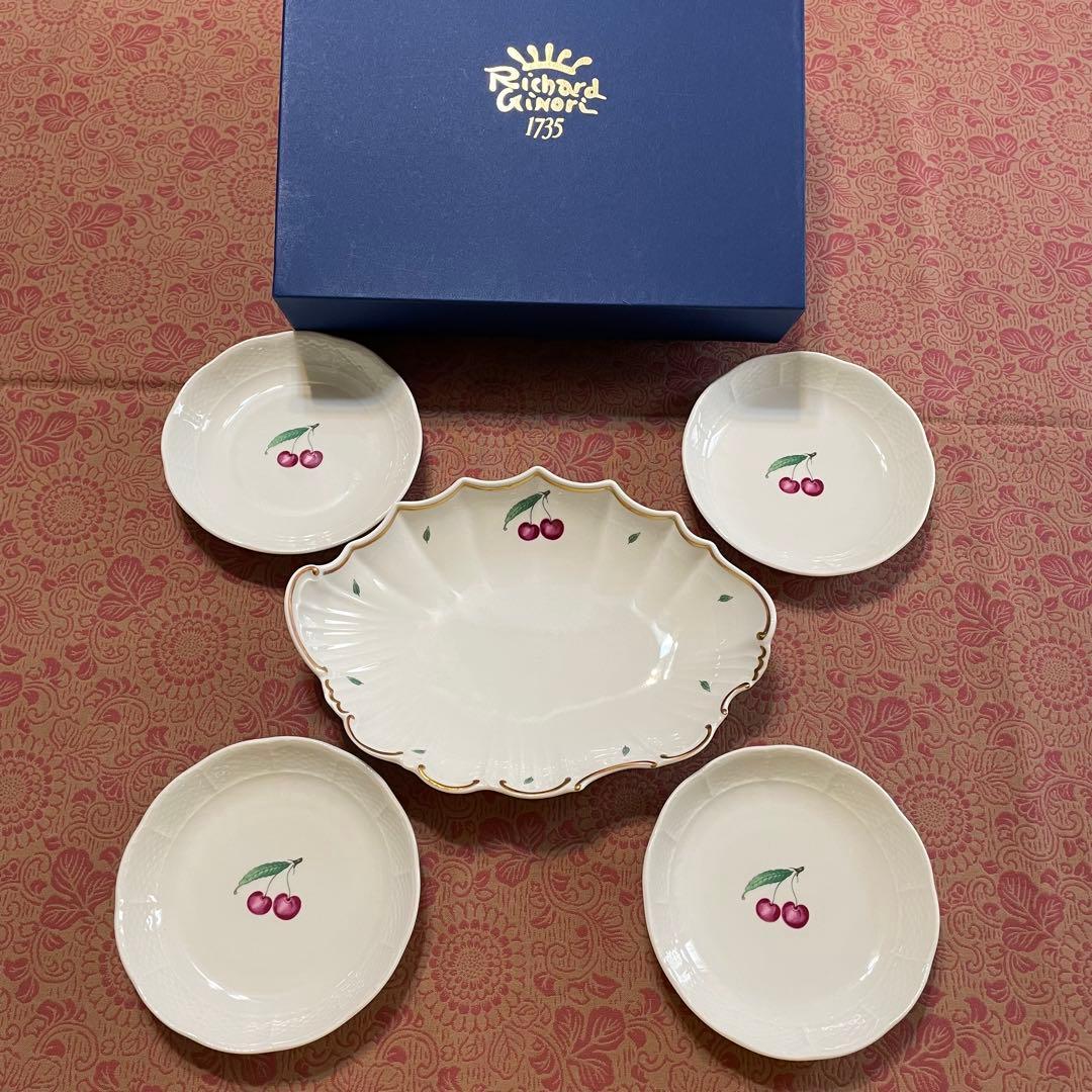 未使用　リチャードジノリ　ボンジョルノチェリー　シェルディッシュ　ラウンド全5点