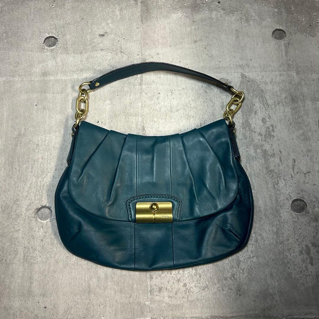 00s archive old Coach Leather Chain Bag - メルカリ