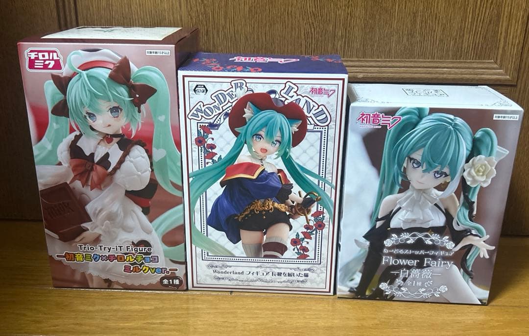初音ミク プライズフィギュアまとめ売り - メルカリ