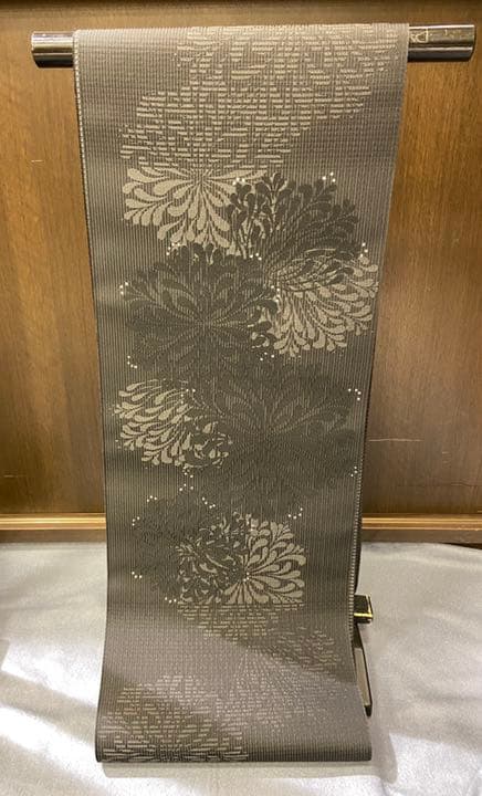 【タキゴン在庫処分】花華の正絹八寸帯　アガパンサス　黒　仕立付き 在庫処分】花華の正絹博多織八寸帯 アガパンサス 黒 179 ☆ - メルカリ