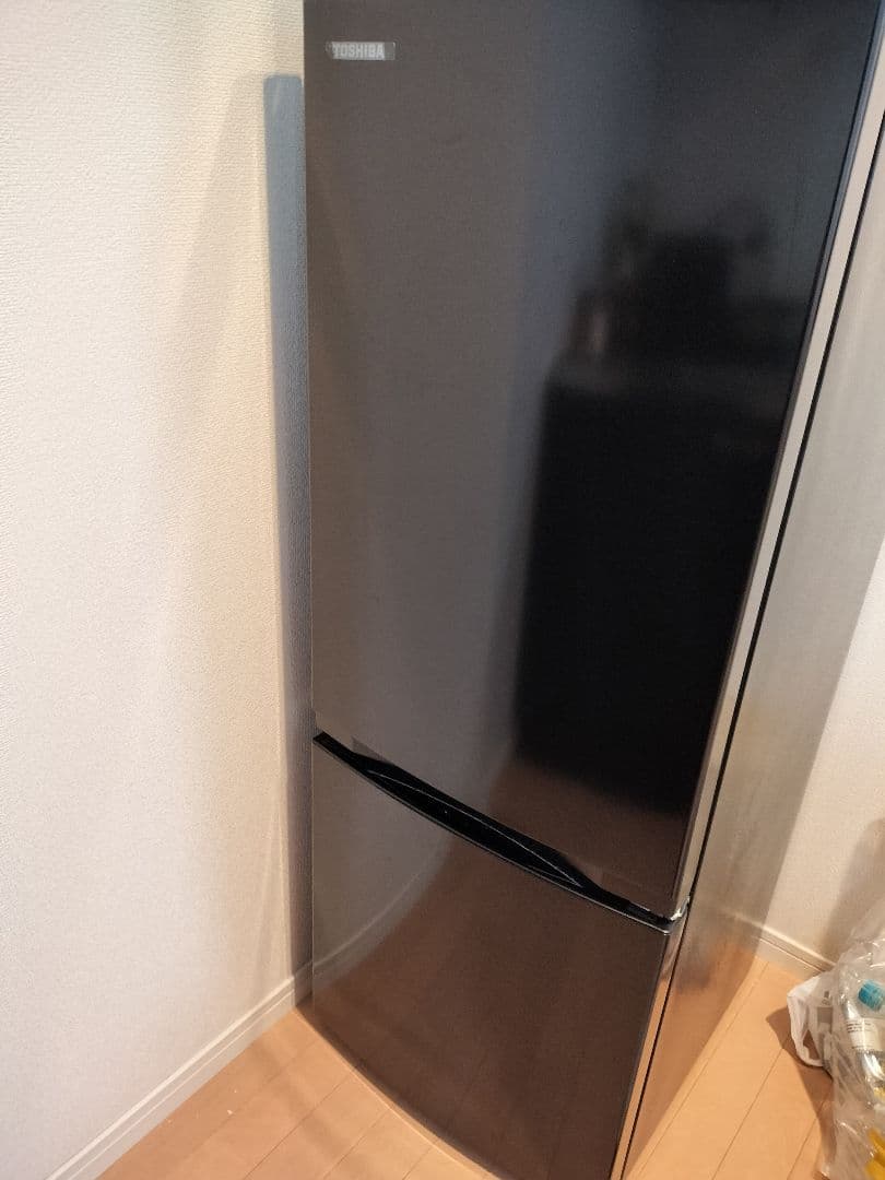 TOSHIBA 冷蔵庫 GR-W15BZ1 153L 2024年製 美品 Amazon | TOSHIBA(東芝) 冷蔵庫 幅47.9㎝ 153L GR-W15BZ1(W) 2ドア