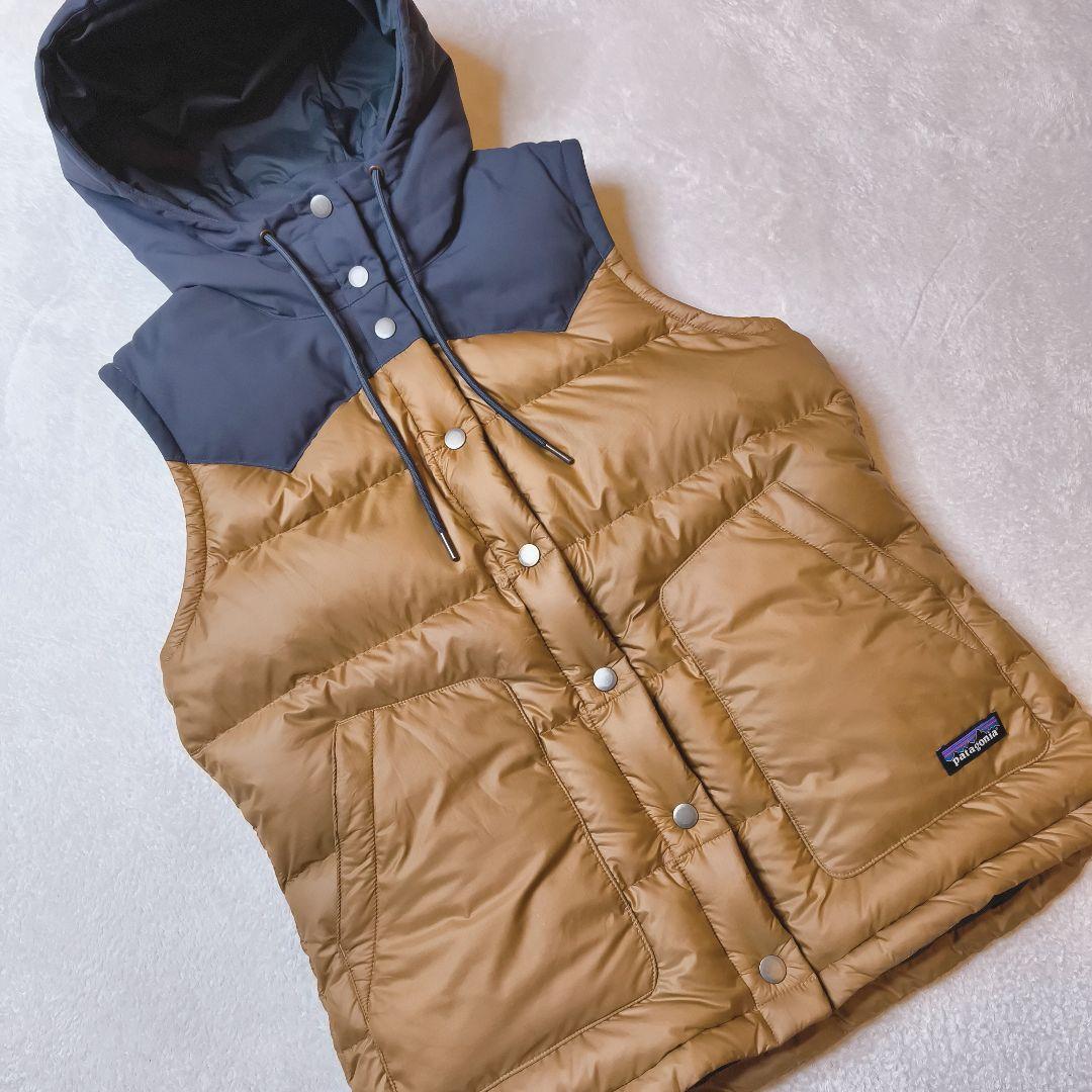 パタゴニア レディース ビビー・フーデッド・ダウンベスト M ネイビー