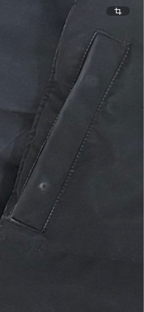   フード付きダウンジャケット