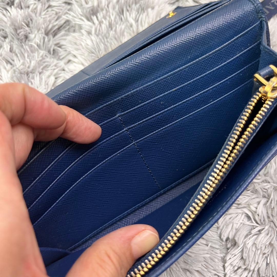 美品✨PRADA サフィアーノ　メタルバー　メタルロゴ　ネイビー　長財布