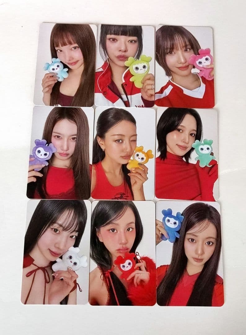 TWICE〜封入トレカ 2026 シーグリ [RED WHISPERS] - メルカリ