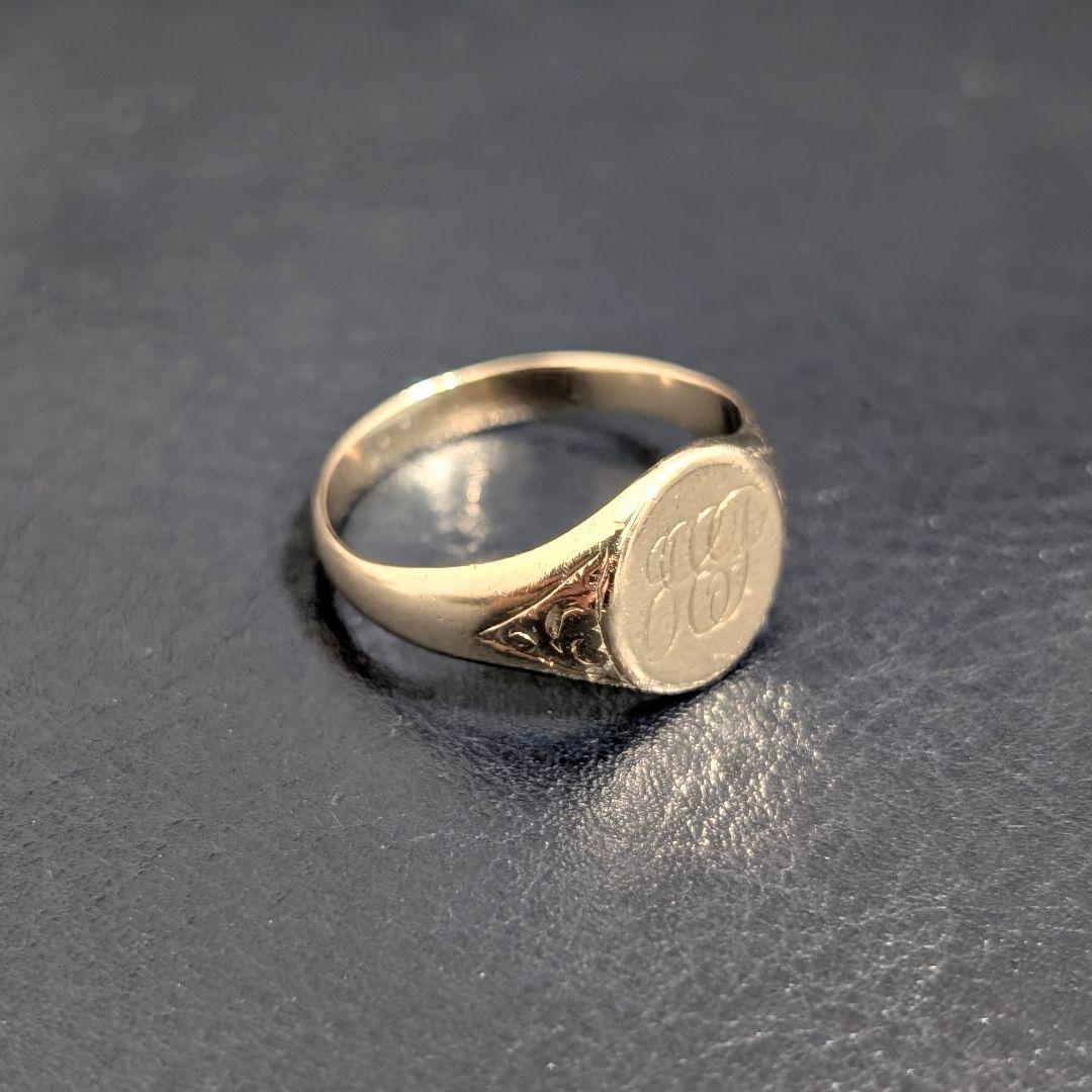 UK K9 ゴールド シグネットリング モノグラム 15.5号 1979年 - メルカリ