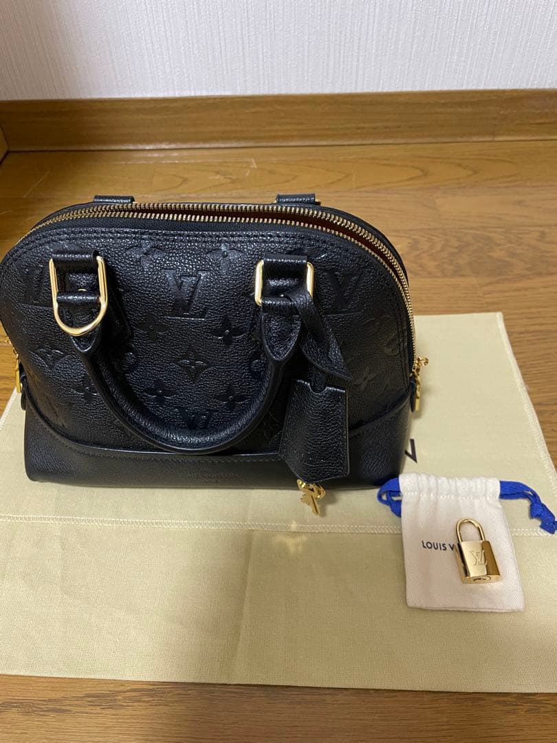 値下げ不可　ルイヴィトン ネオアルマBB アンプラントです 楽天市場】【美品】ルイヴィトン【LOUIS VUITTON】 M44832 ネオアルマ