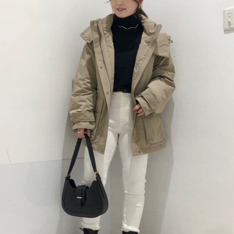 UNIQLO ハイブリッドダウンコート ベージュ XL レディース - メルカリ