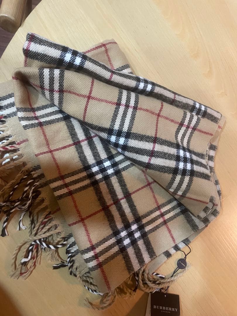 cake　BURBERRY カシミヤ１００% ストール　未使用品