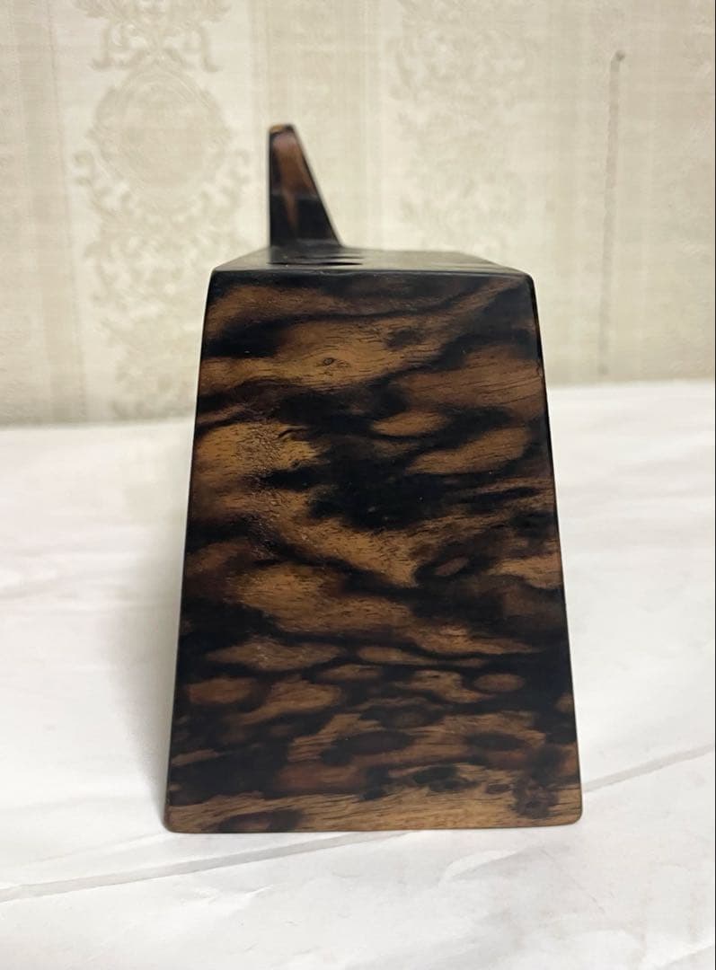 確認用品) 黒柿一体型ペン立てスマホスタンド - メルカリ