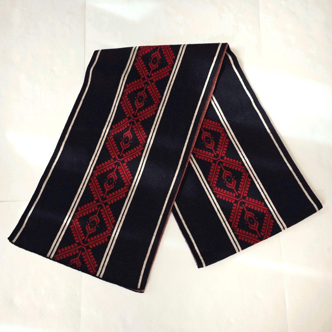 ドリスヴァンノッテン マフラー ネイティブ 柄 ウール100％ DRIES VAN NOTEN(ドリスヴァンノッテン) マフラー ブラック｜【公式