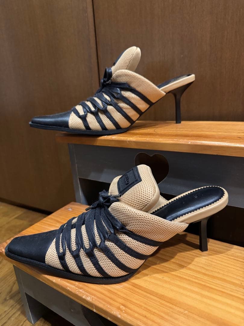 Yello スニーカーミュール 中古・古着通販】YELLO (イエロー) スニーカーミュール シルバー