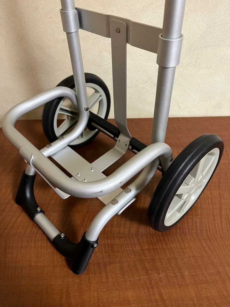 ミズノ テイジン 酸素用カート 酸素ボンベ 医療用カート - メルカリ