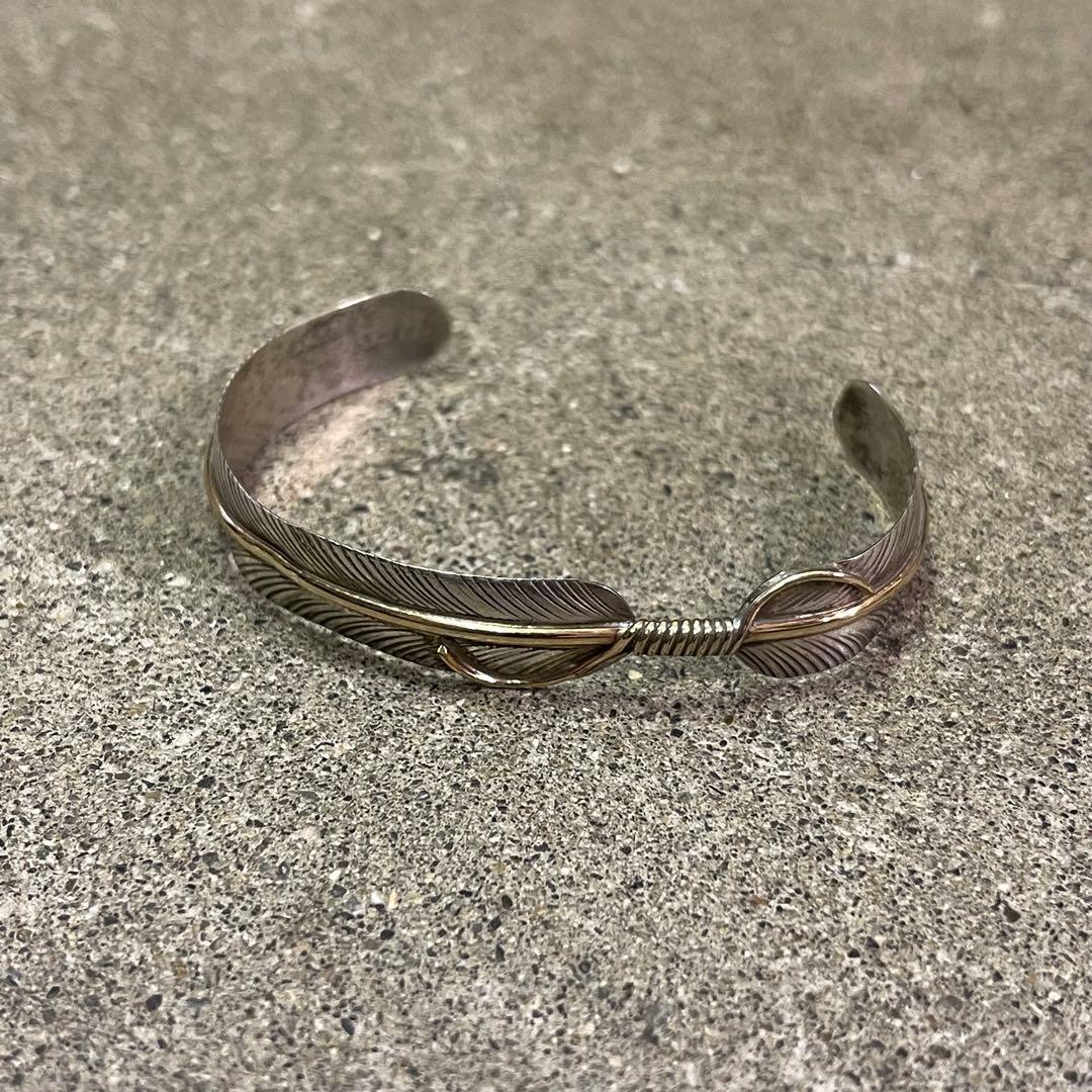 Navajo Chris Charley ナバホ族 フェザーバングル NAVAJO（ナバホ）族 Chris Charley作 フェザー&ターコイズバングル