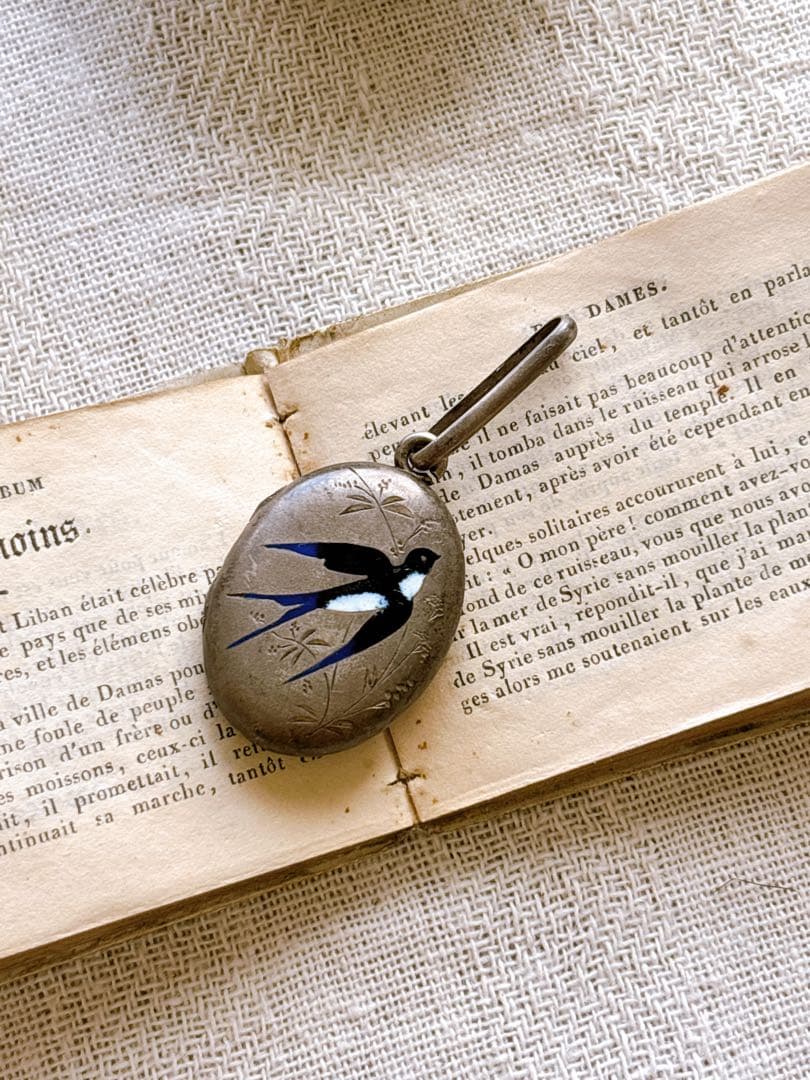 フランスアンティーク ペンダントトップ・つばめ