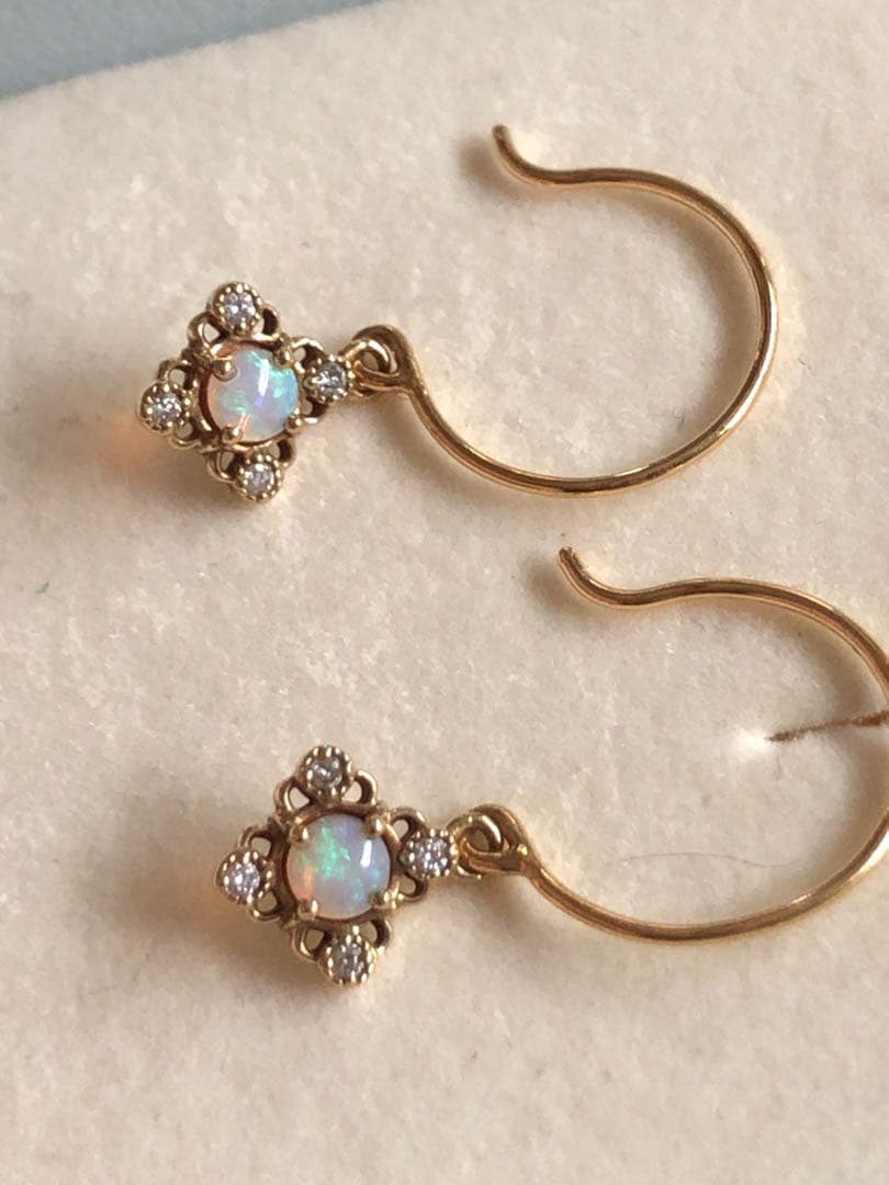 美品♡アガット K18/K14 オパール ダイヤモンド ピアス クラシック調